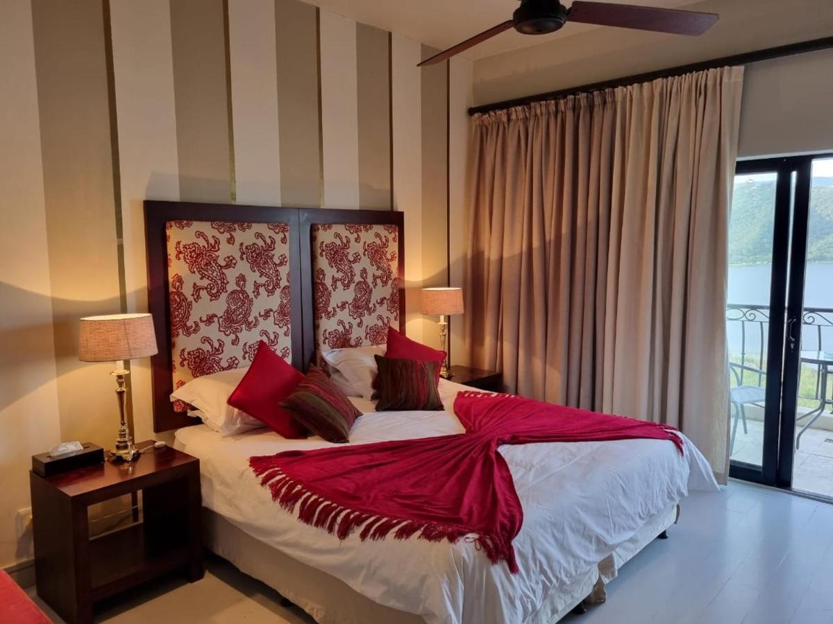 Lodge On Lake 윌더니스 외부 사진