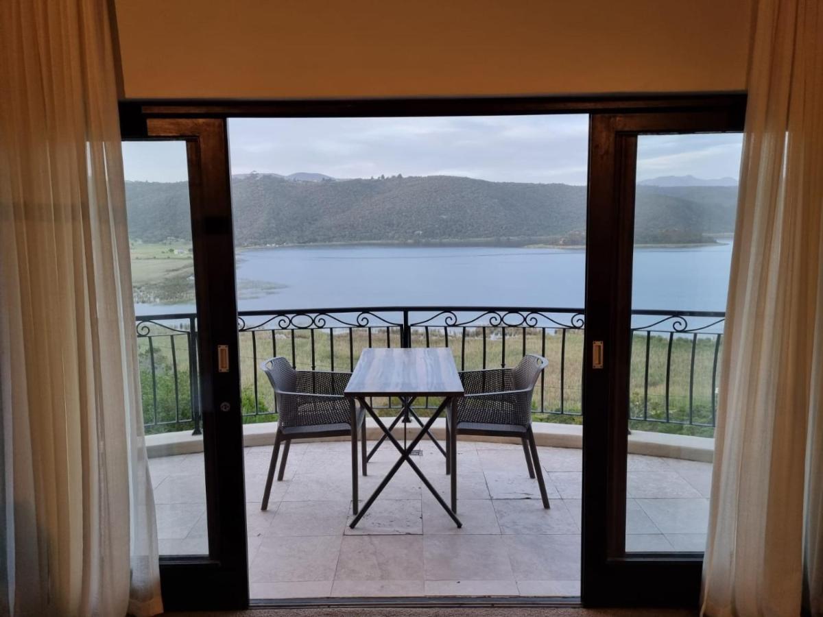 Lodge On Lake 윌더니스 외부 사진